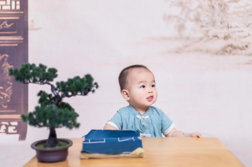 滁州宝宝眼屎多是什么原因